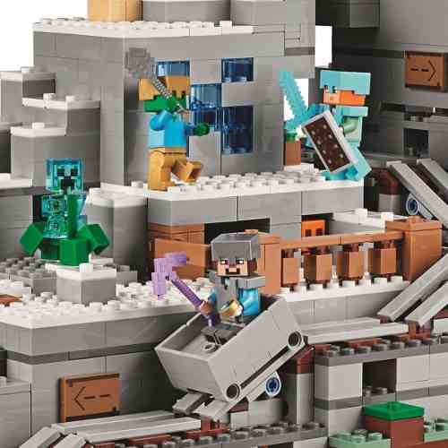 Minecraft - 365 Peças de montar - Frete Grátis - Mega Mundi
