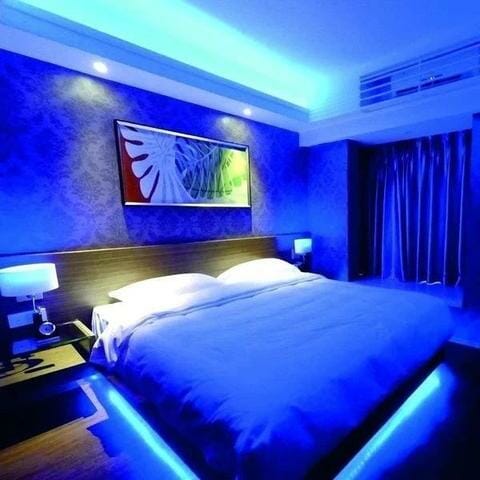 lightblue-led-bedroom_1024x10248_800x_a9d32c93-80b0-43fd-bc82-9e29c295284f_480x480.jpg?v=1599746994